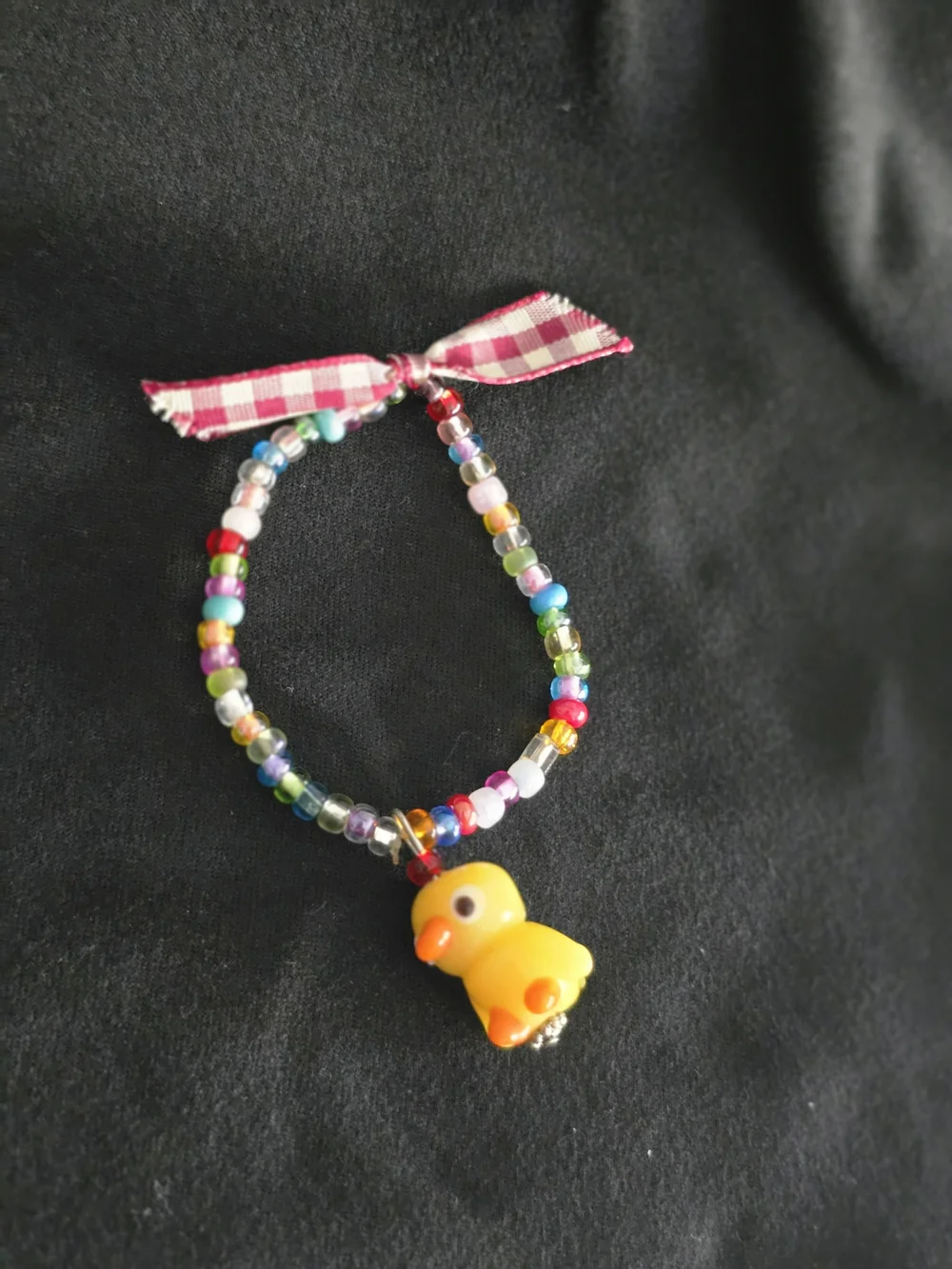 💚 Charm Bracelet - Whimsical Beaded Duck Bracelet - 5.5